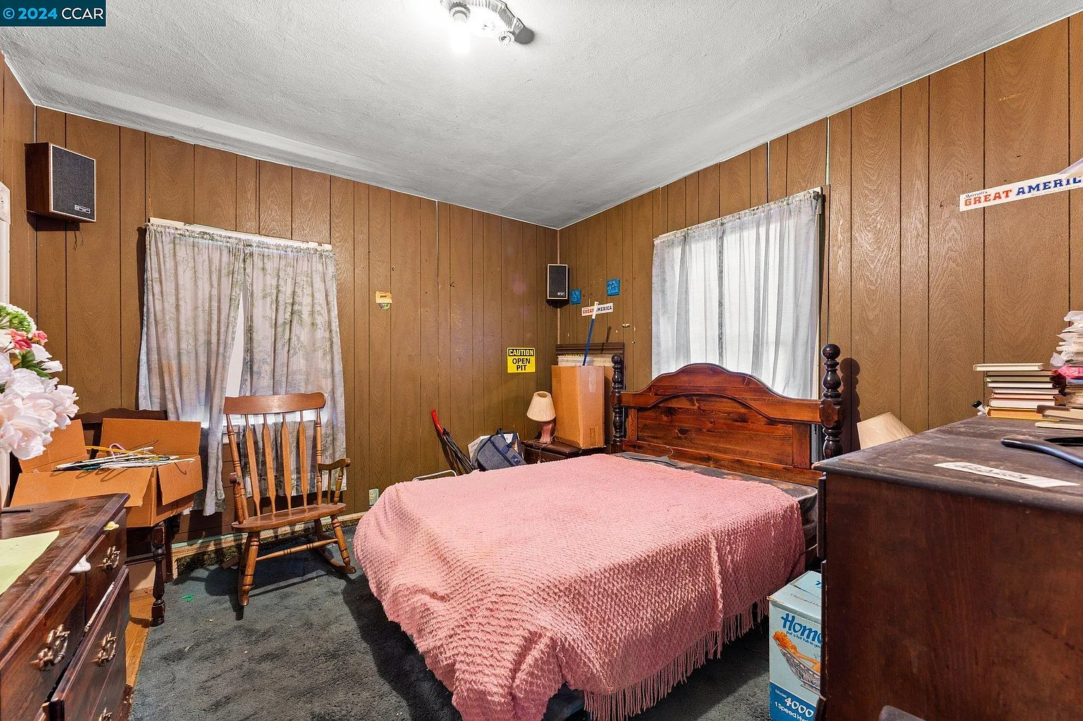 02f97f6995be41c4460770738303fb49-uncropped_scaled_within_1536_1152