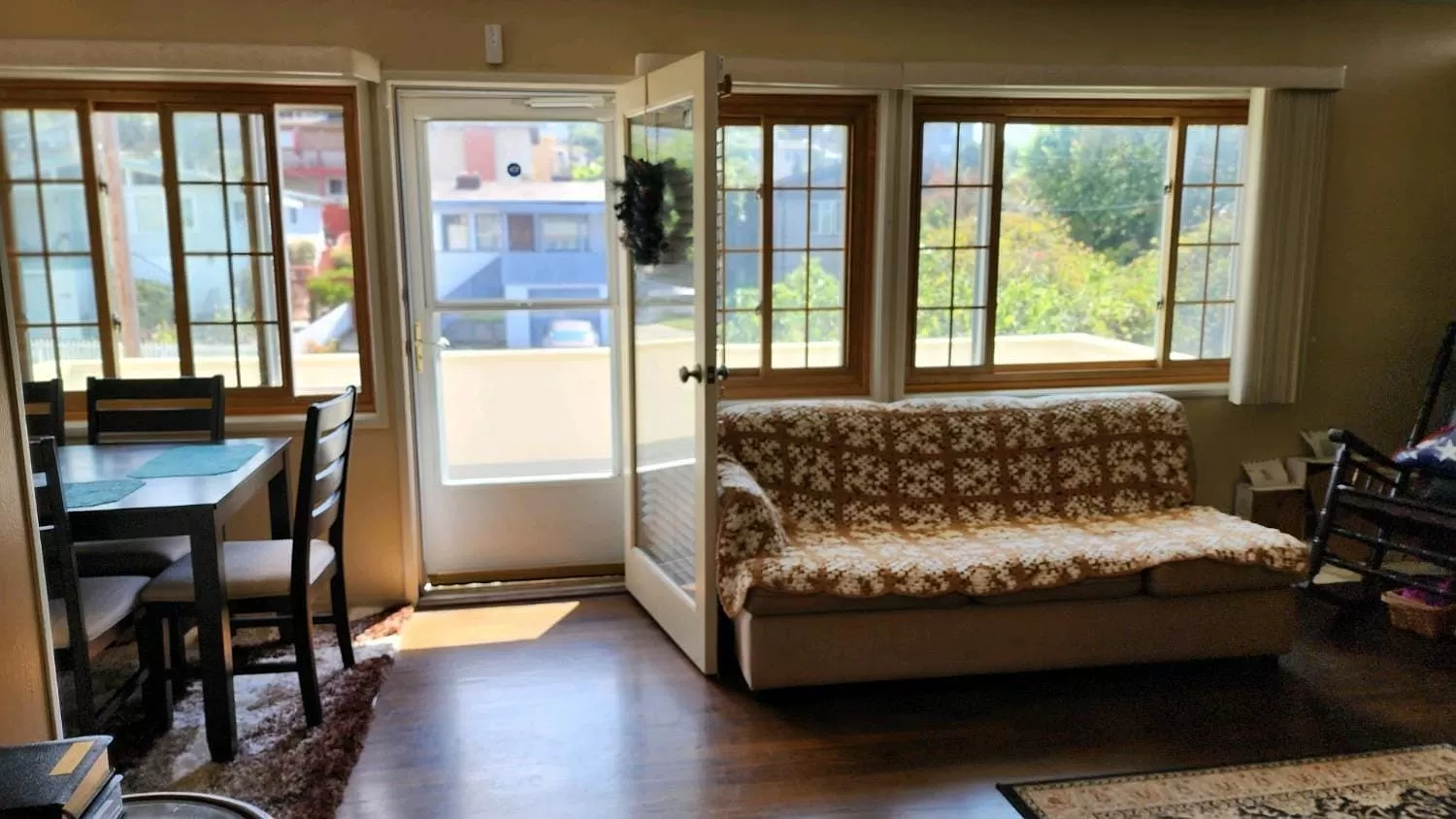 9a7880765154a4f51886b92fed8433cc-uncropped_scaled_within_1536_1152